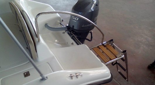 Poseidon Blu Water 480 Motorboot Badeleiter Poseidon Blu Water 480 Motorboot Badeleiter